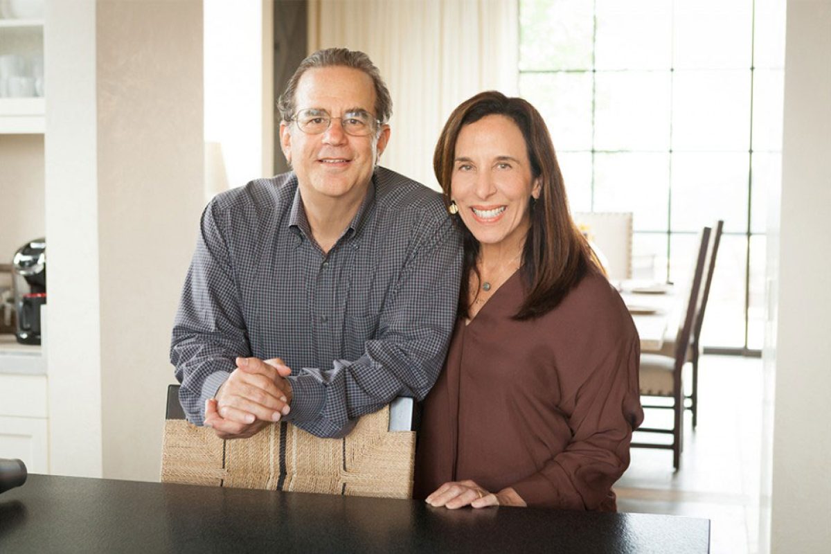 Elliott Sigal, MD'81, PhD, and Rugh Leff Sigal, AM'79, at their California home. The couple endowed UCHicago's first fellowship in cancer immunotheraphy. (Ian Martin/Ian Martin Photography
